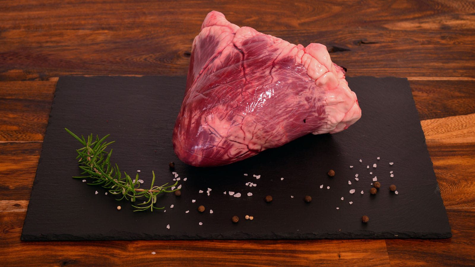 Rinderherz SchwarzHandel Rindfleisch Rindfleischprodukte Rindfleischprodukt Rindfleischerzeugnisse Rindfleischerzeugniss Beef BeefStore Premiumbeef